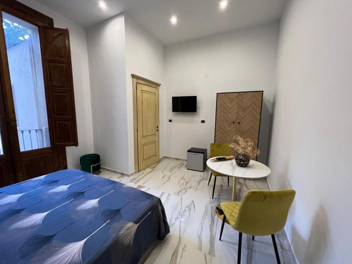Handy Specus Brindisi Exterior foto