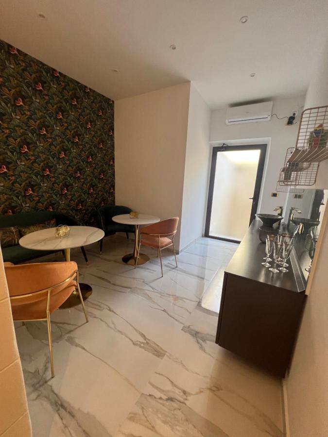 Handy Specus Brindisi Exterior foto