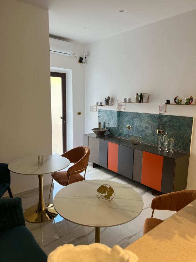 Handy Specus Brindisi Exterior foto