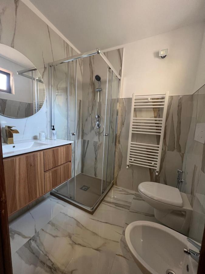 Handy Specus Brindisi Exterior foto